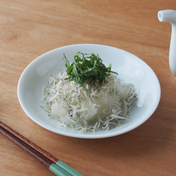 四寸小皿　青白磁　料理イメージ