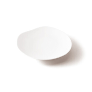 METAPHYS feuille（メタフィス フィーユ）17cmプレート　白磁