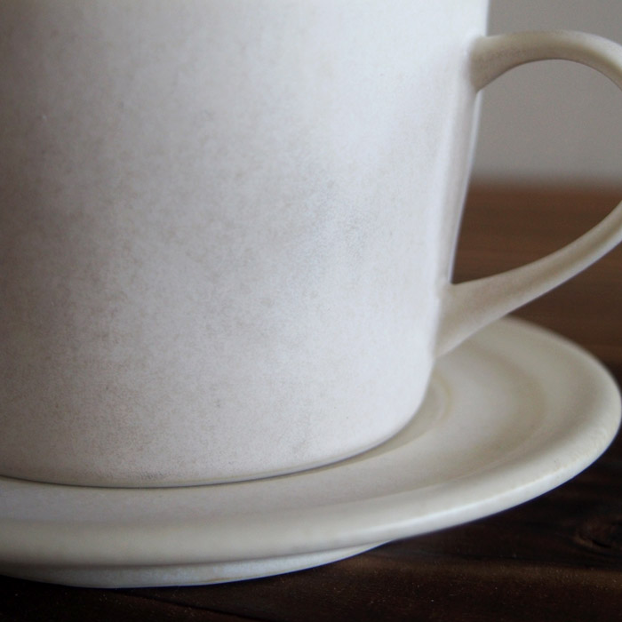 bico(ビコ)コーヒーカップ バニラホワイト 窯変イメージ