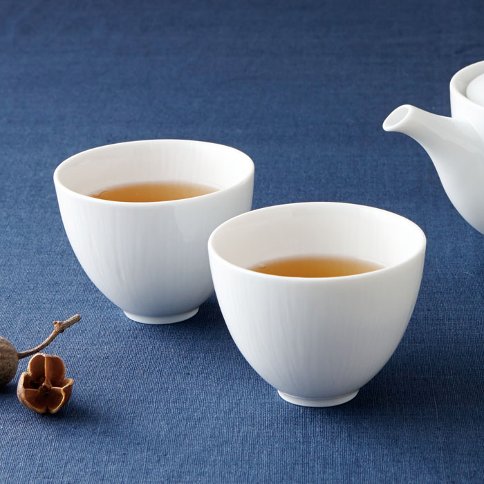 crease（クリース）煎茶碗　白磁