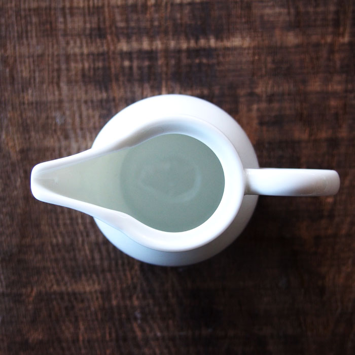 fucube（フクベ）ミルクポット　白磁