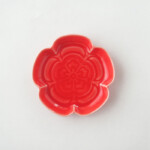 gaku（楽‐がく）文様小皿　木瓜　赤釉〈限定色〉