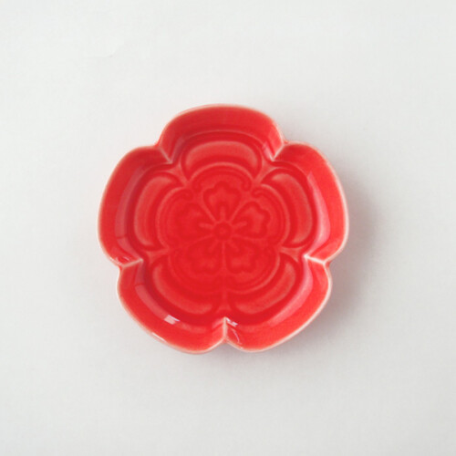 gaku（楽‐がく）文様小皿　木瓜　赤釉〈限定色〉