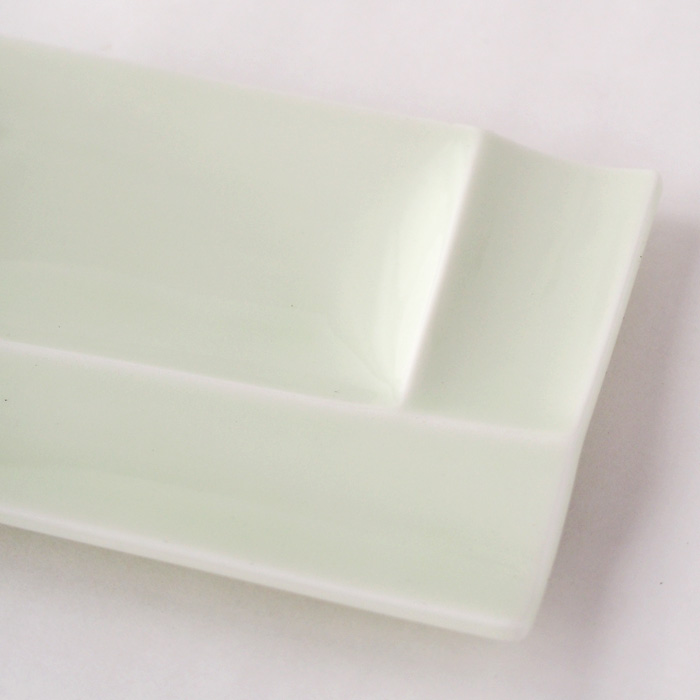 isola（イゾラ）パレットプレートS　ヒワ